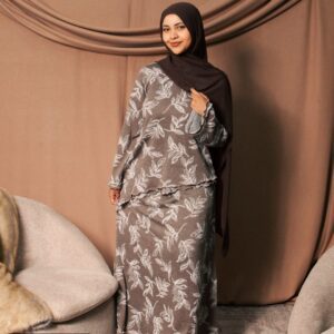PRINTED KNIT SKIRT SET